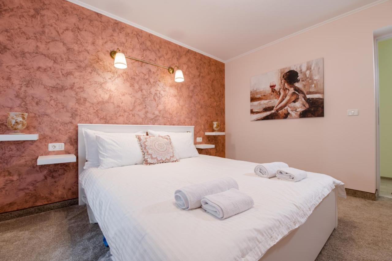 New Iorga5 Oldcity Selfcheckin Timisoara Bagian luar foto